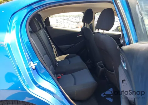 2017 Toyota Yaris Ia из США, поврежденный, VIN 3MYDLBYV6HY181760